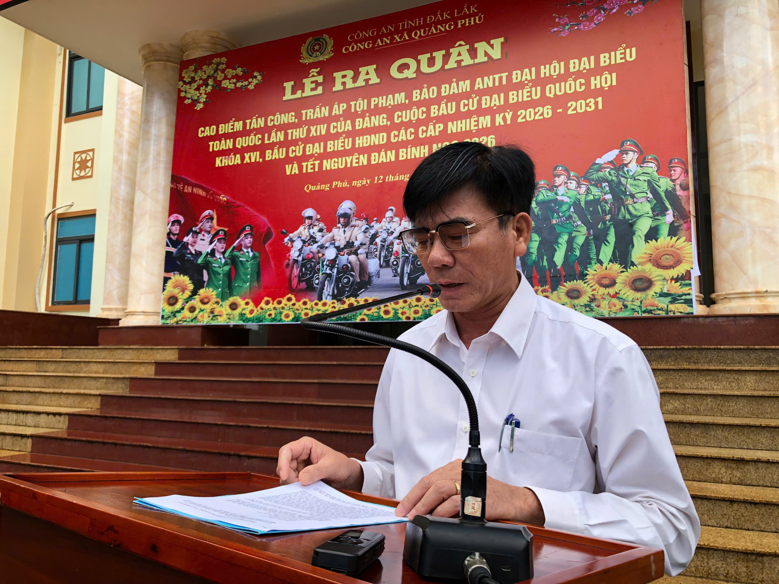 Phó bi thu chu tich phat bieu